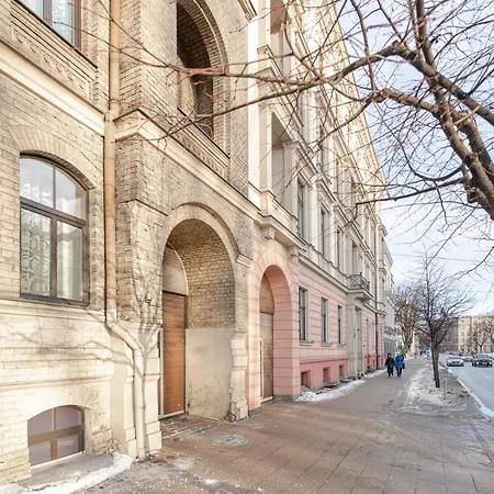 Quiet And Spacious Oasis In Center, Parking Available Riga